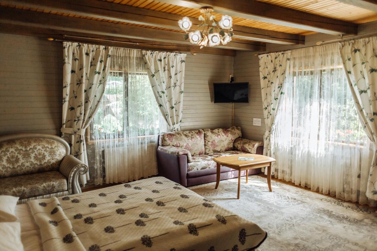 Hotel Velyka Vedmedytsya ياريمتشي المظهر الخارجي الصورة