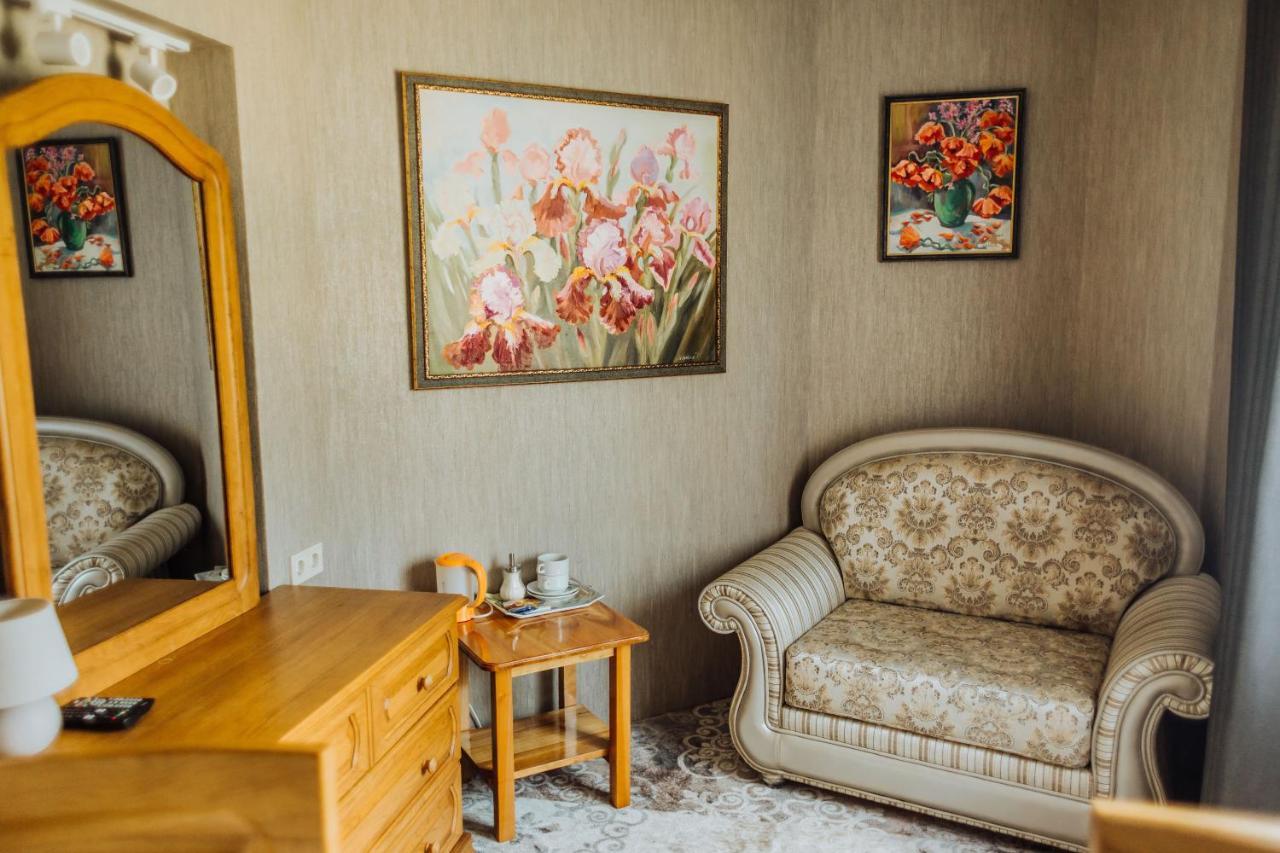 Hotel Velyka Vedmedytsya ياريمتشي المظهر الخارجي الصورة