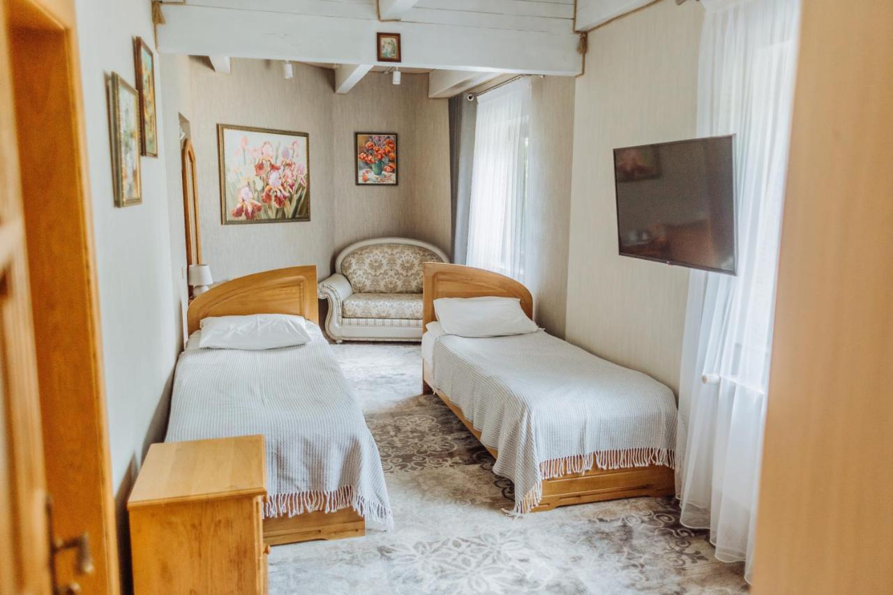 Hotel Velyka Vedmedytsya ياريمتشي المظهر الخارجي الصورة