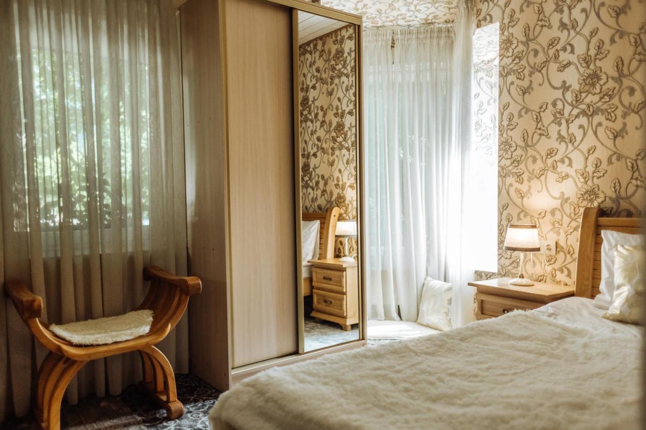 Hotel Velyka Vedmedytsya ياريمتشي المظهر الخارجي الصورة